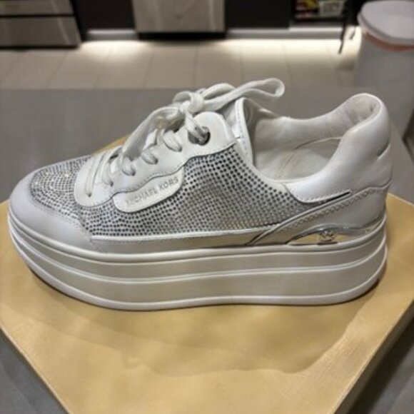 White Michael Kors - Picture 4 of 10